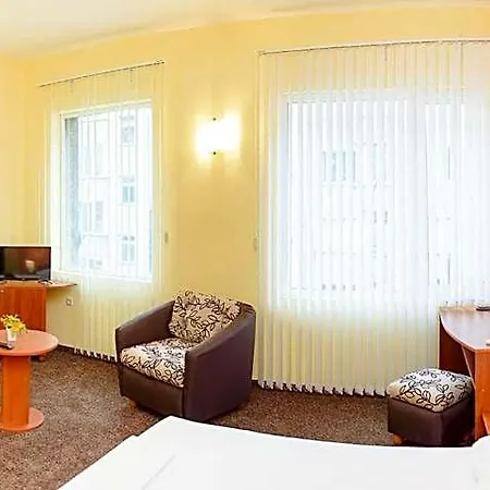Family Hotel 3*